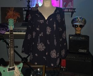 Skies Are Blue Dark Blue Floral Blouse